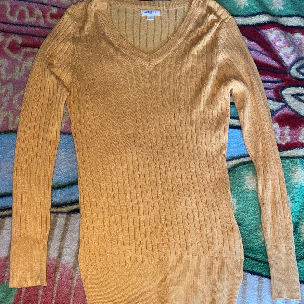 Long sleeve fitted shirt